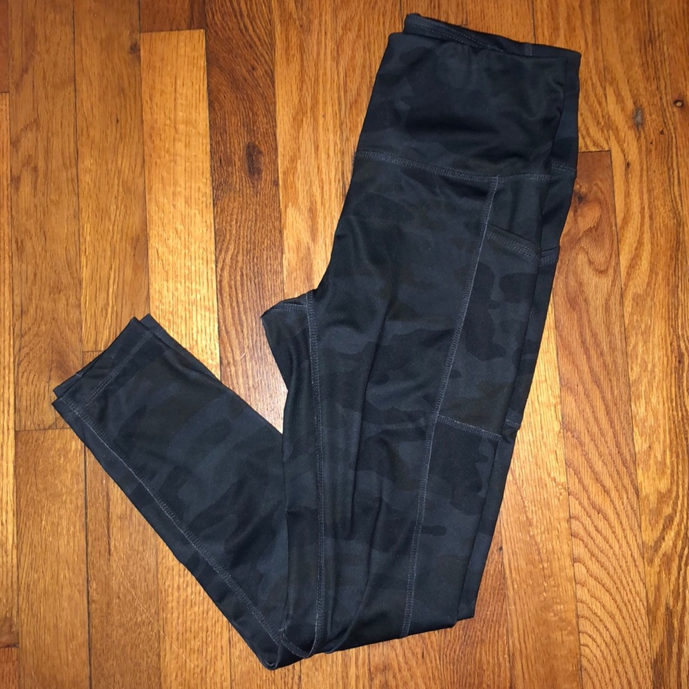 Reebok camo leggings